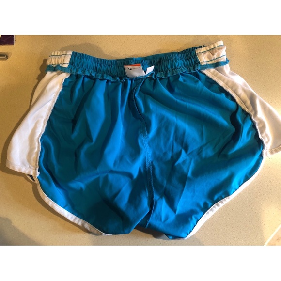 Puma Shorts - Picture 3 of 3
